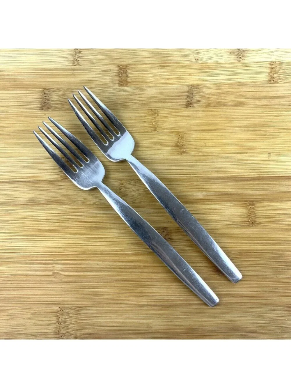 Oneida Leda 18/10 Stainless Steel Forks Set of 2 Replacement Flatware